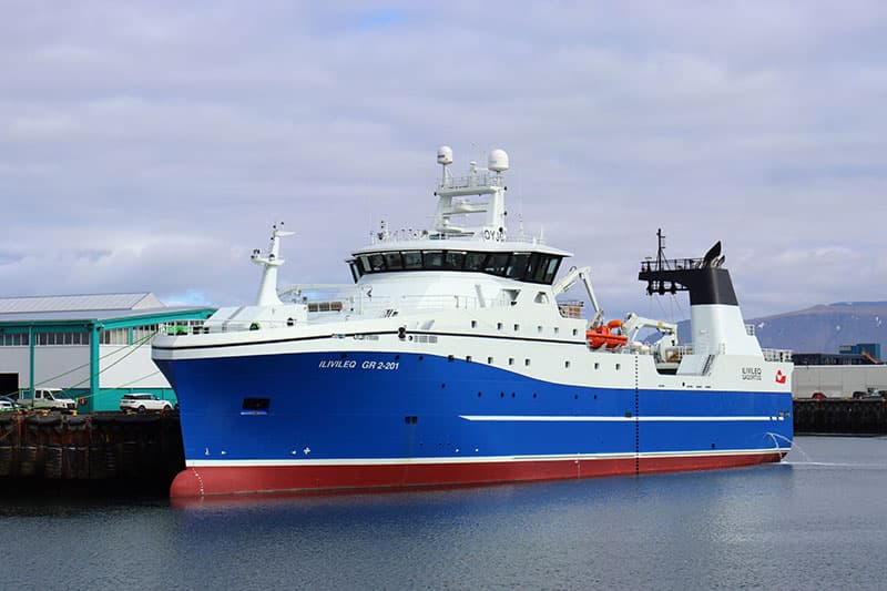 nyr-togari-med-kongsberg-kerfi-og-proteinverksmidju--ilivileq-i-gomlu-hofninni